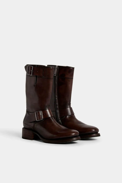 DARK BROWN